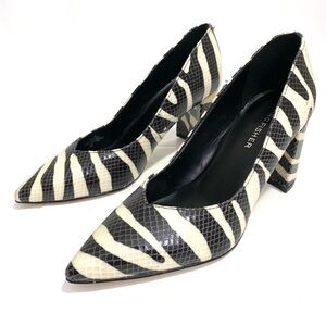 Marc Fisher Zebra Print Chunky Block Heels Dress Pumps 5 M Pointed Toe
